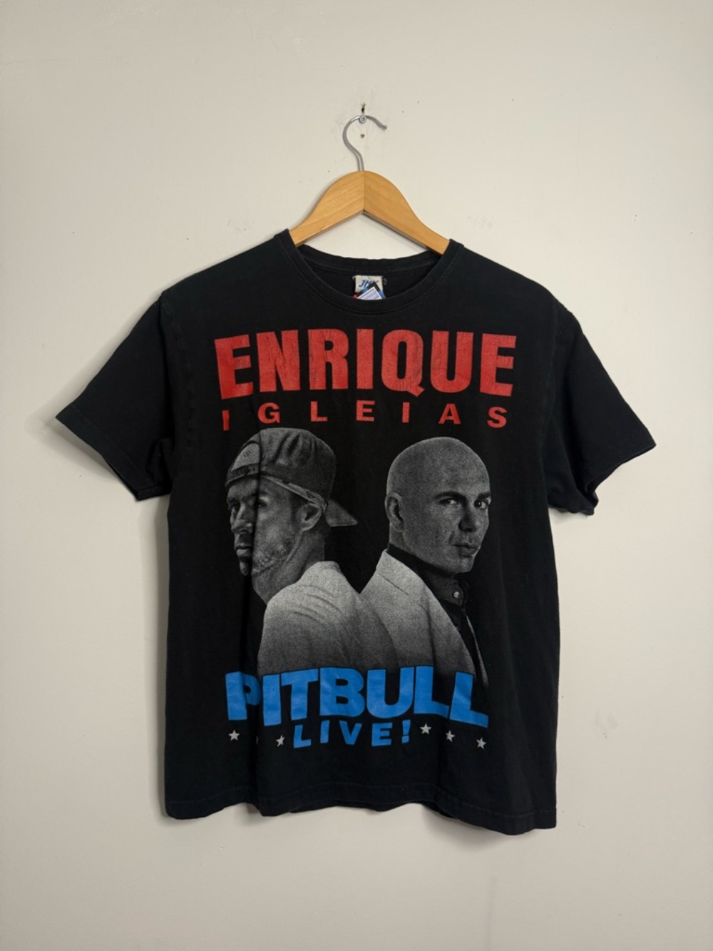 Vintage Black Enrique Iglesias & Pitbull Graphic Tee - Red & Blue Print